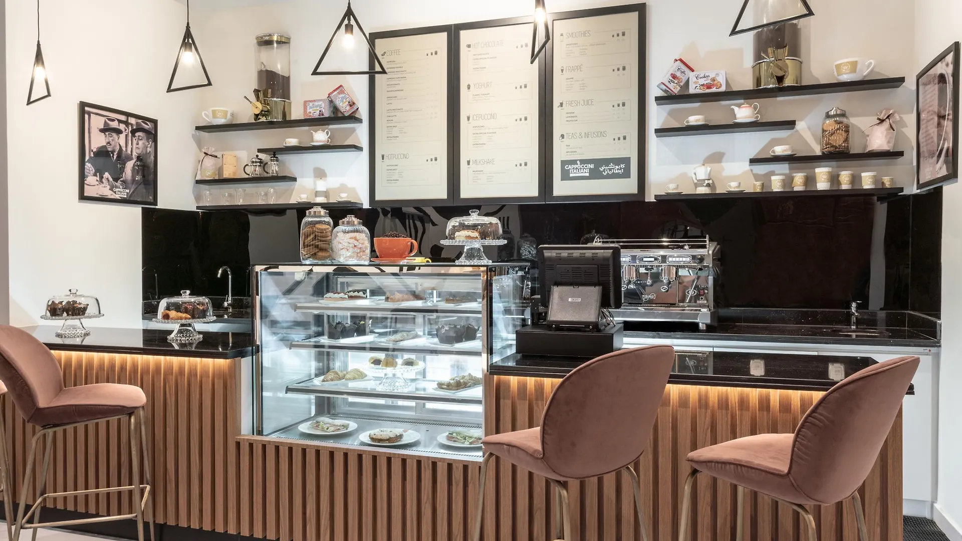 Leva Hotel Mazaya Centre Dubai
