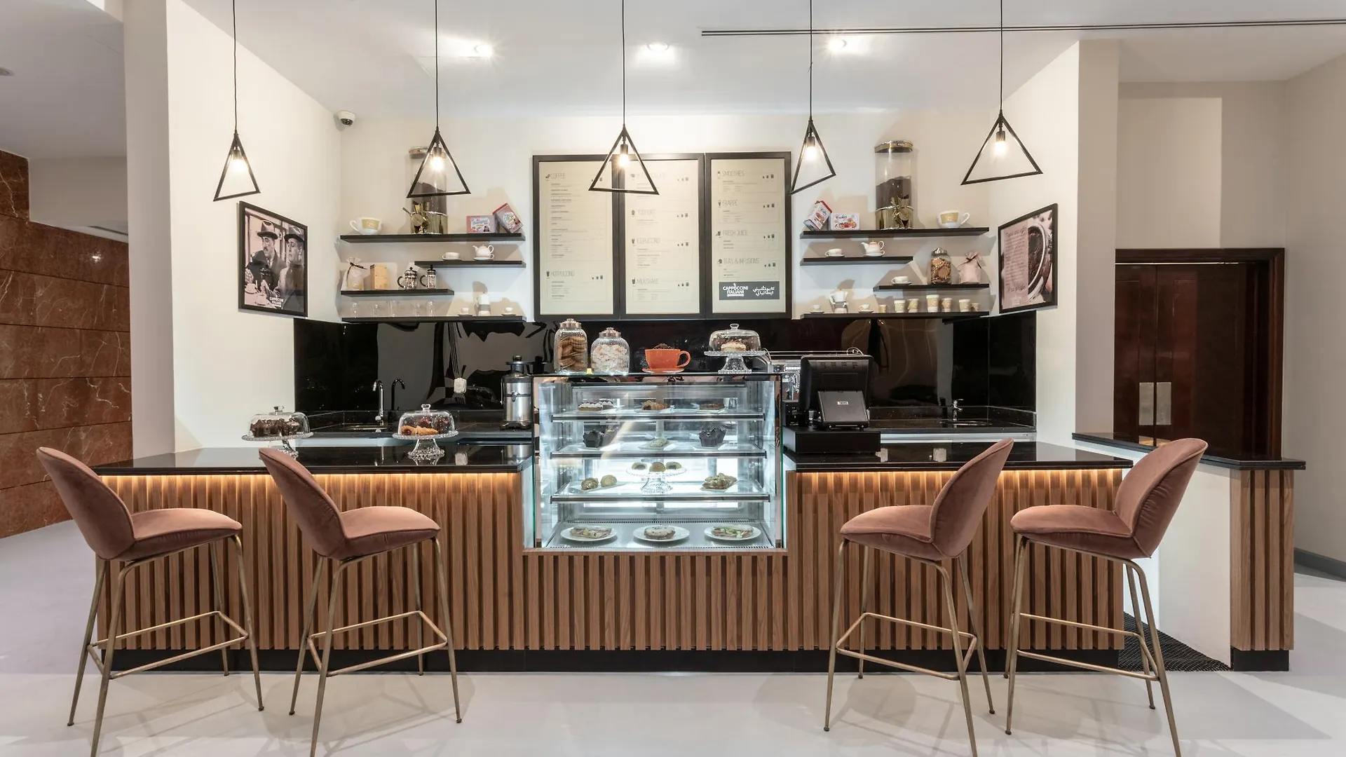 Leva Hotel Mazaya Centre Dubai
